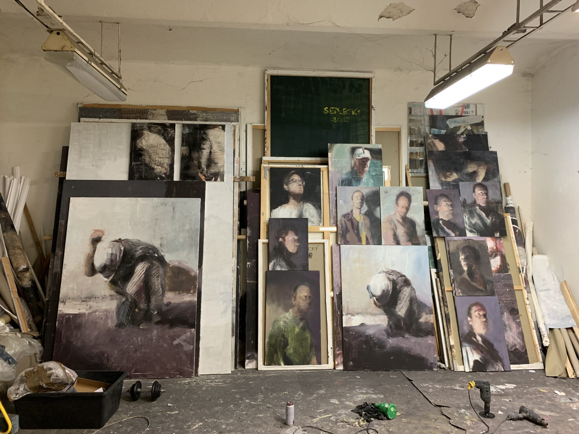 Zbynek Sedlecky and I have a conversation at his studio in Prague, CZ. We discuss Artist cliques, Hungarian Art galleries, Cultural influences in your art, Artist residencies, Funding for the arts, Studio practice, Art materials, Pricing your art, Work life balance, Social media, and Likes.